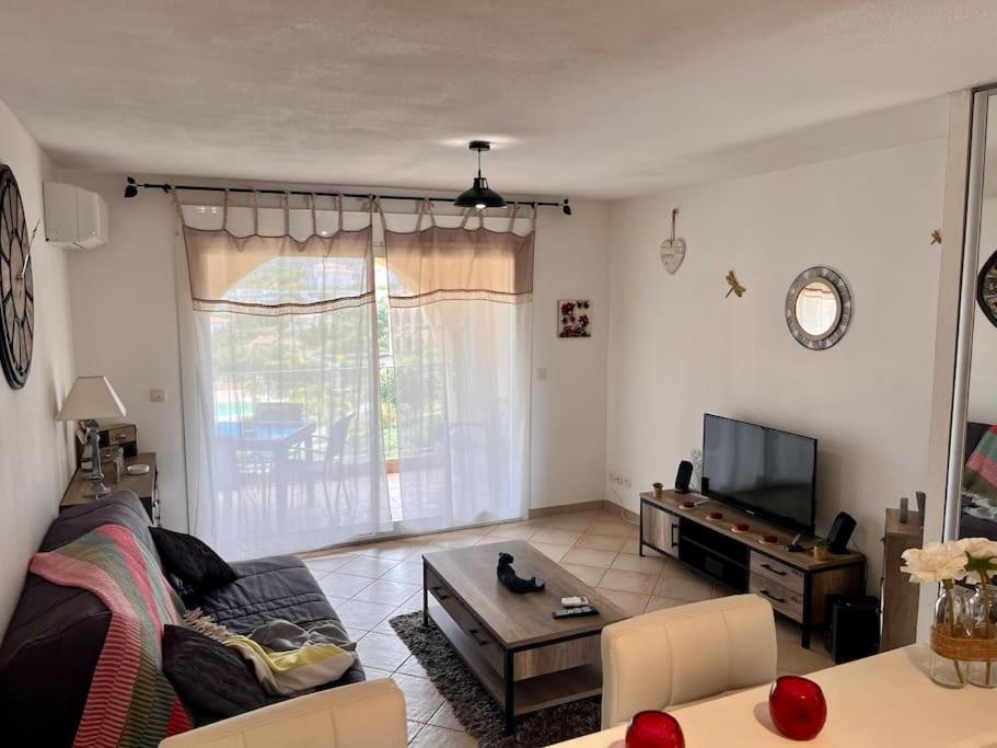 Joli Studio Tout Confort Proche Toutes Commodites Dans Residence Calme L'Ile-Rousse (Corsica) Exterior foto