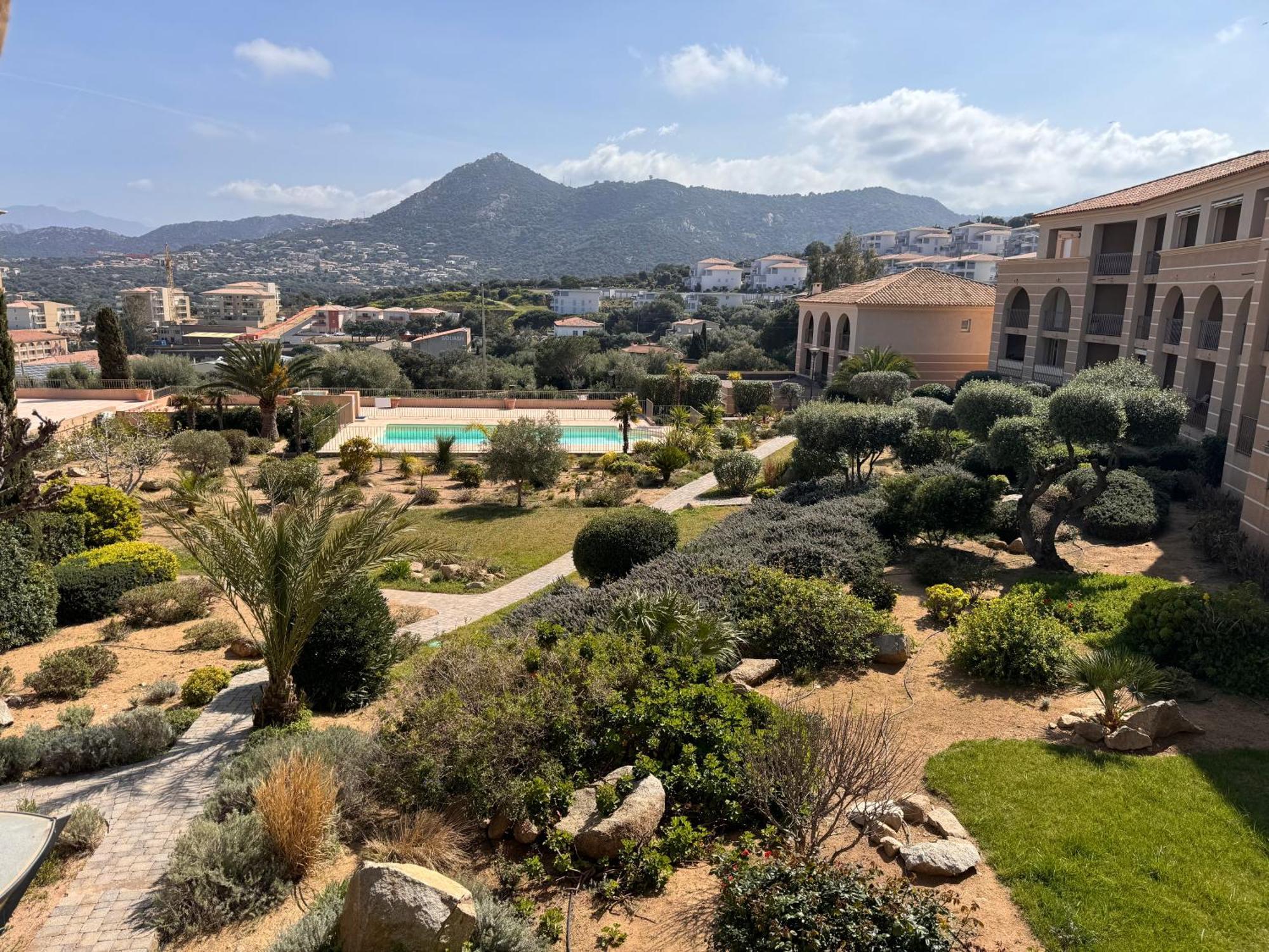 Joli Studio Tout Confort Proche Toutes Commodites Dans Residence Calme L'Ile-Rousse (Corsica) Exterior foto